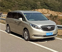 别克商务车